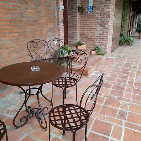Frühstückspension Tenuta Degli Angeli Rossi 2*