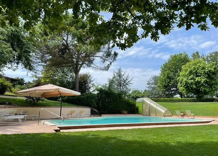 Bed & Breakfast Tenuta Degli Angeli Rossi Asti